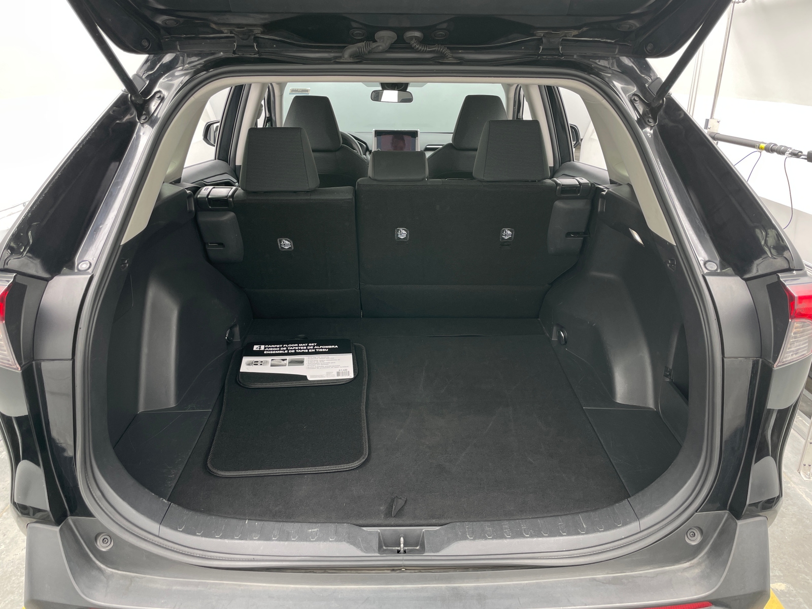 Thumbnail: 2024 Toyota RAV4 - 7