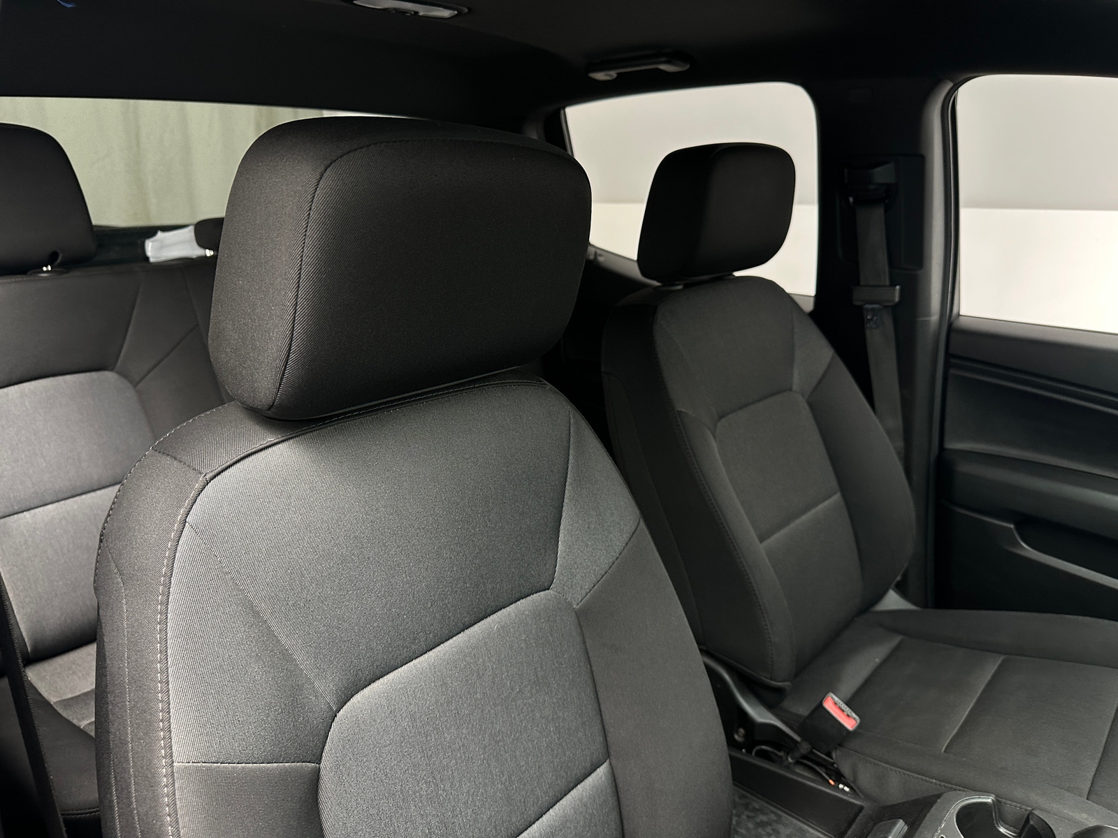 Thumbnail: 2023 Chevrolet Colorado - 2