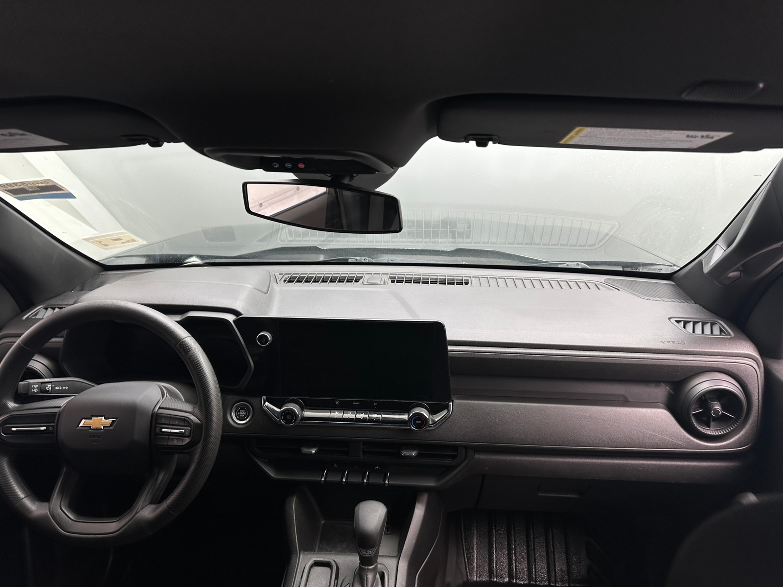 Thumbnail: 2023 Chevrolet Colorado - 3