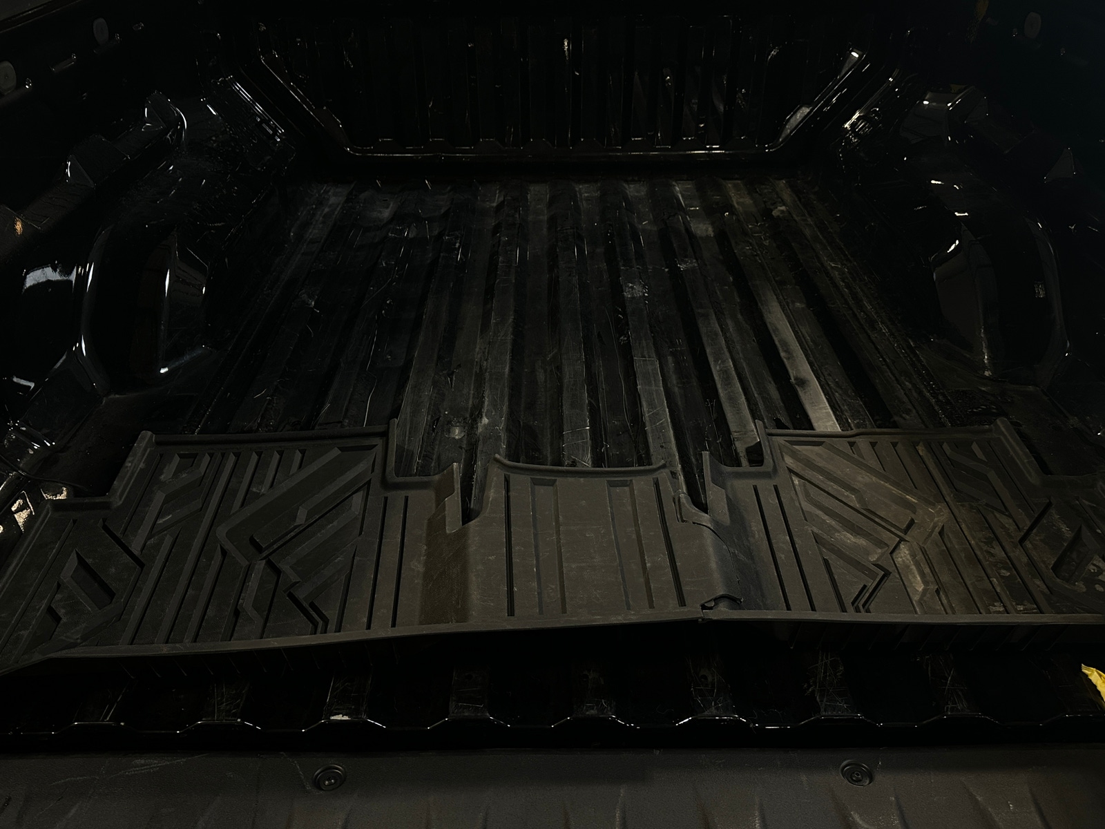 Thumbnail: 2023 Chevrolet Colorado - 7