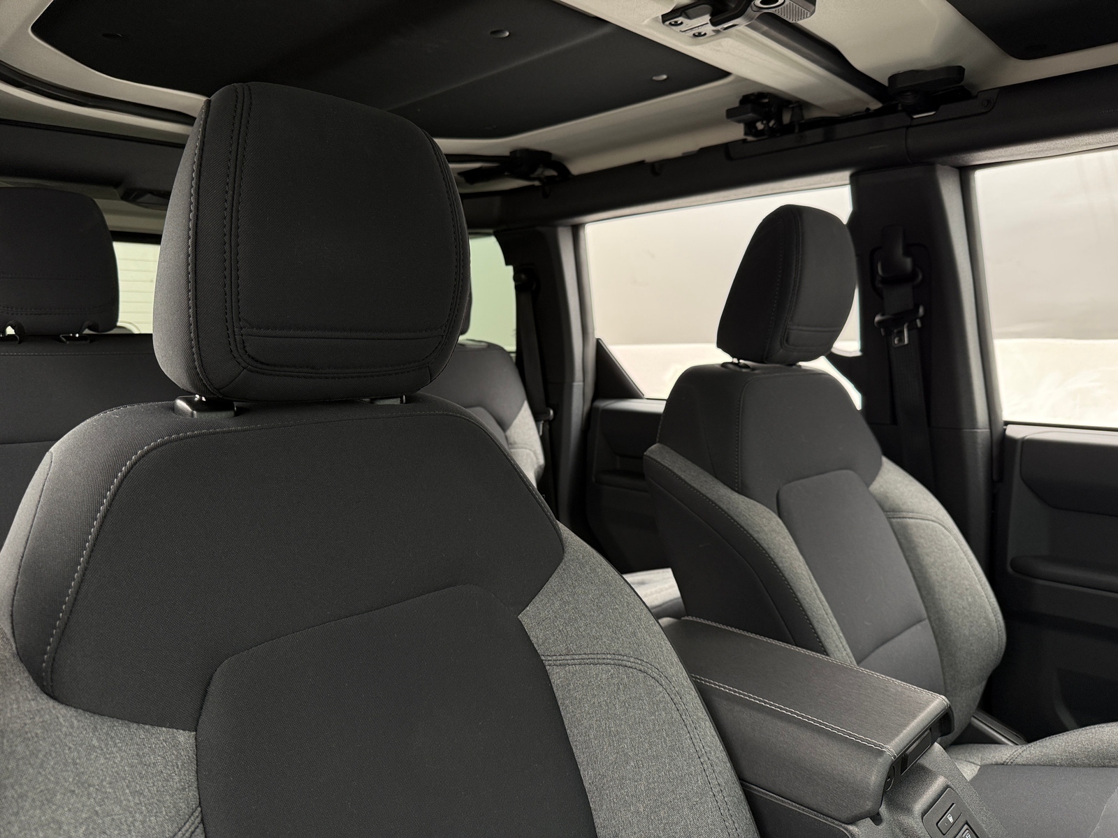 Thumbnail: 2025 Ford Bronco - 2