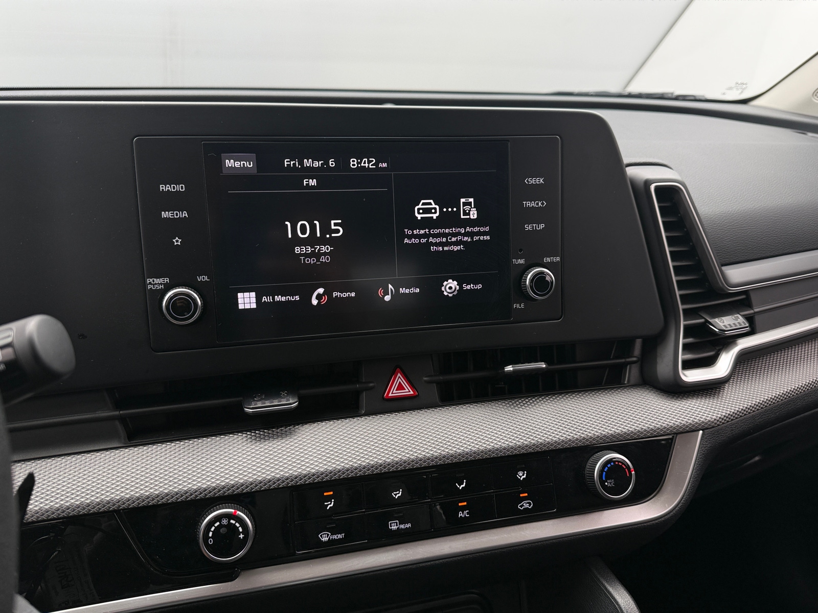 Thumbnail: 2025 Kia Sportage - 4