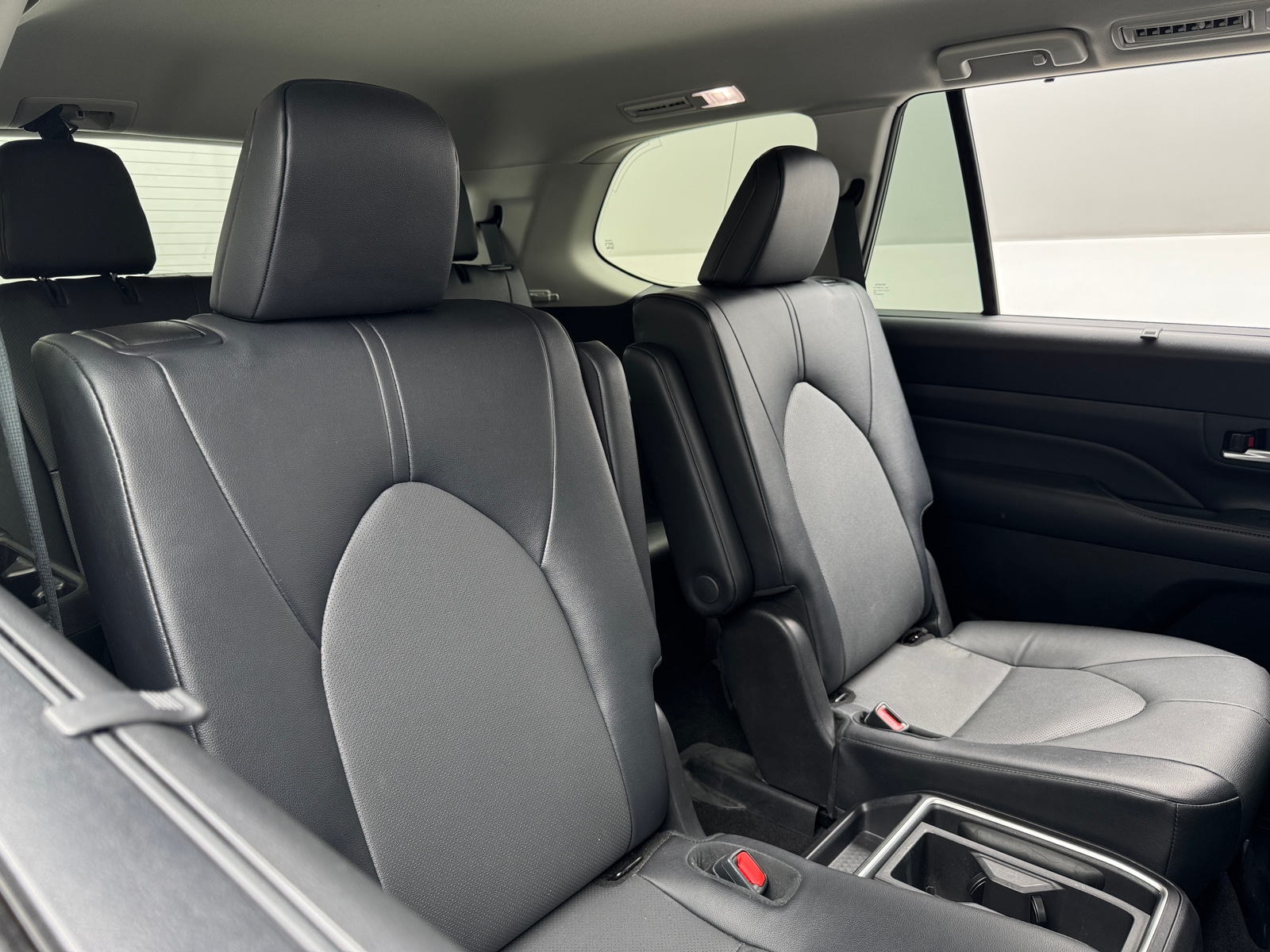 Thumbnail: 2025 Toyota Grand Highlander - 6