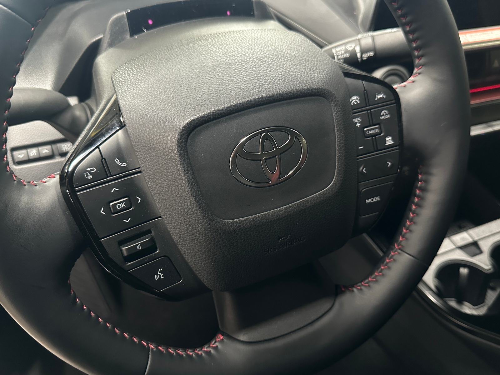 Thumbnail: 2025 Toyota Prius - 4