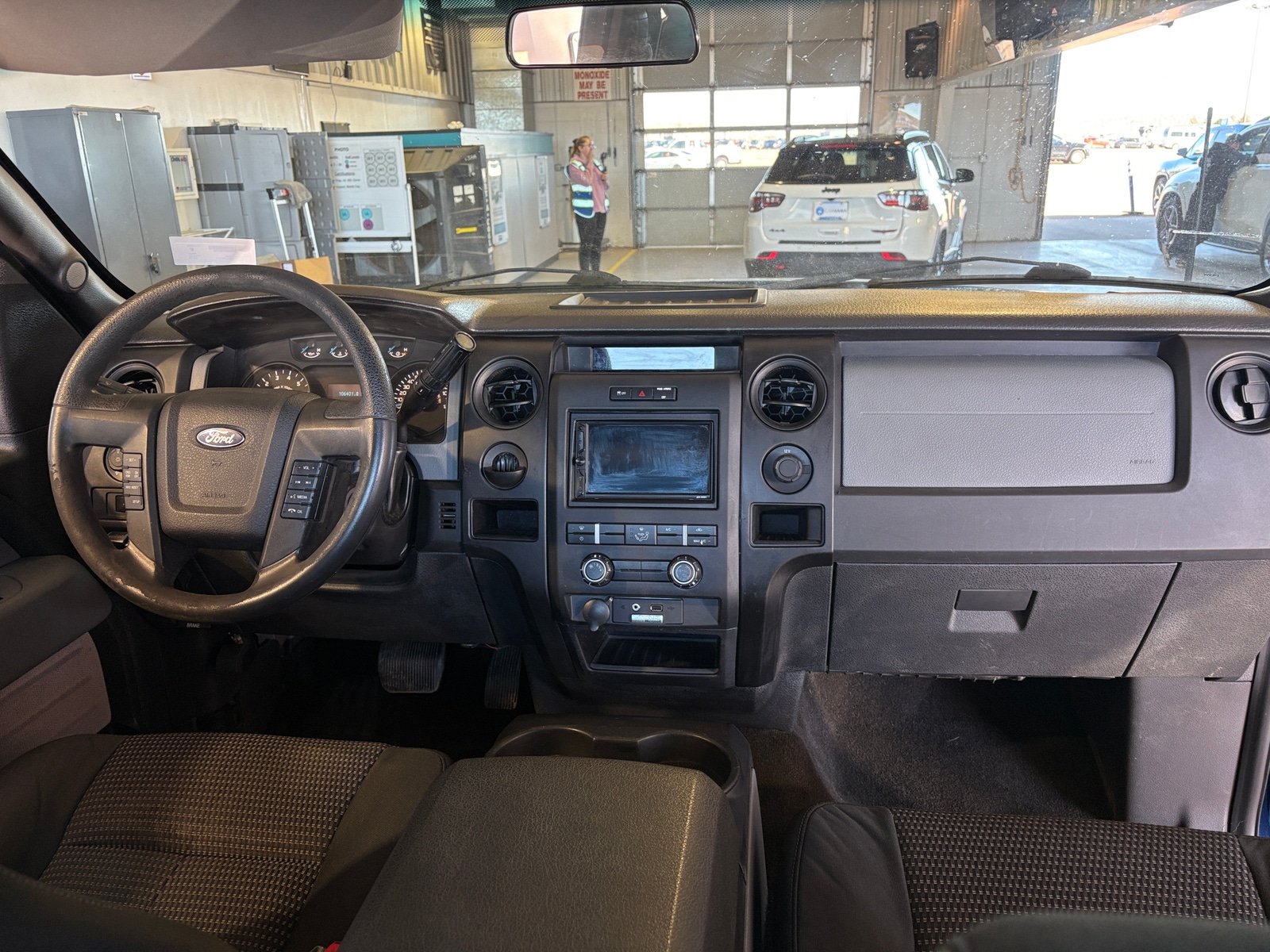 Thumbnail: 2014 Ford Econoline - 3