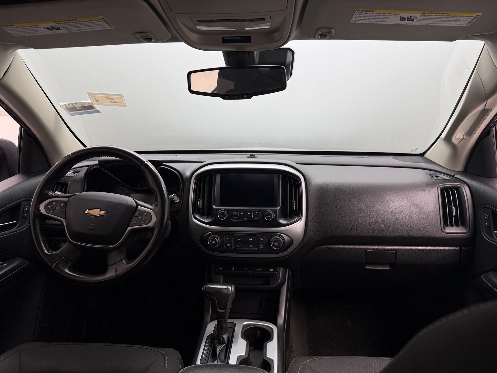 Thumbnail: 2018 Chevrolet Colorado - 3