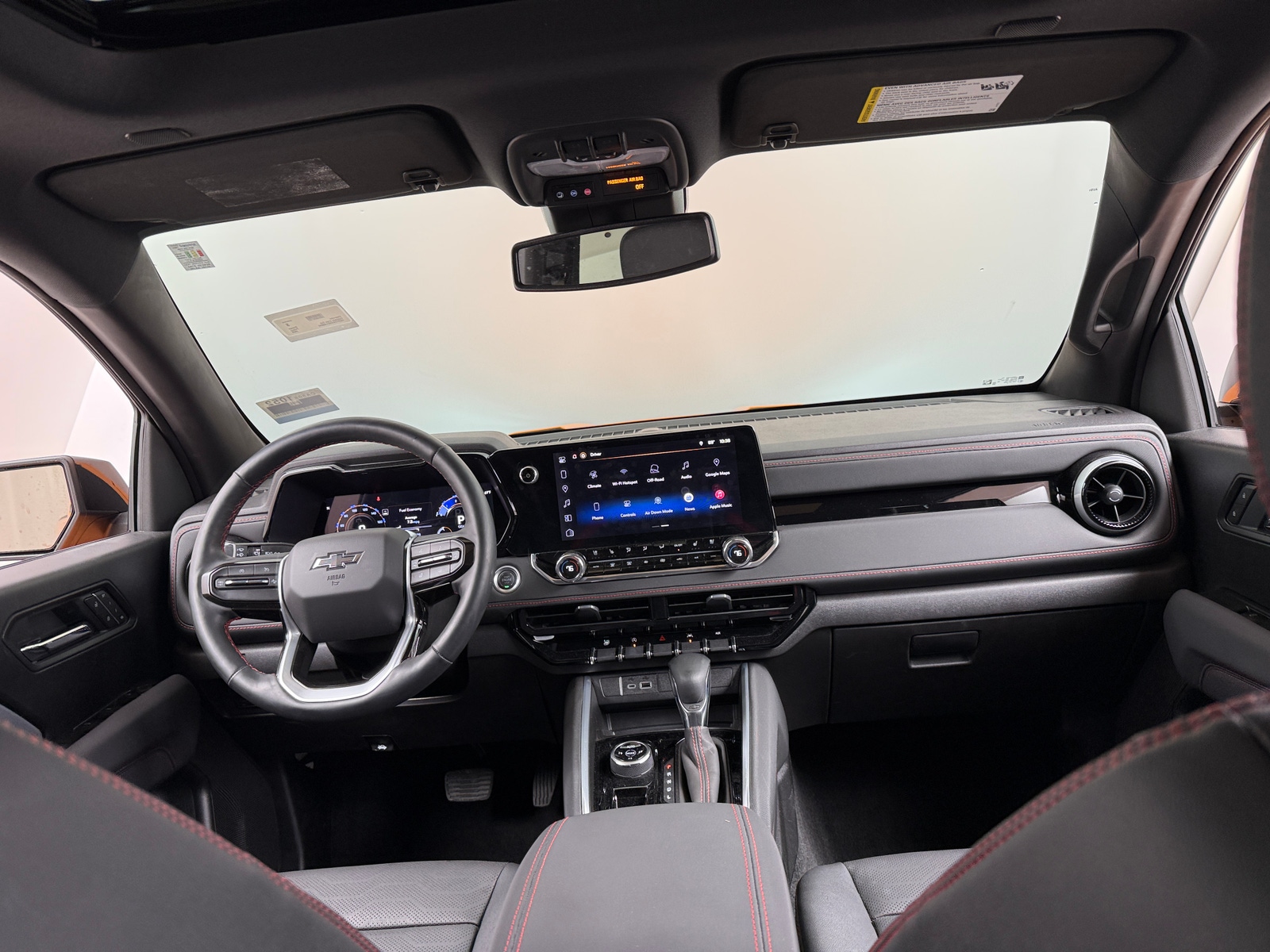 Thumbnail: 2025 Chevrolet Colorado - 3