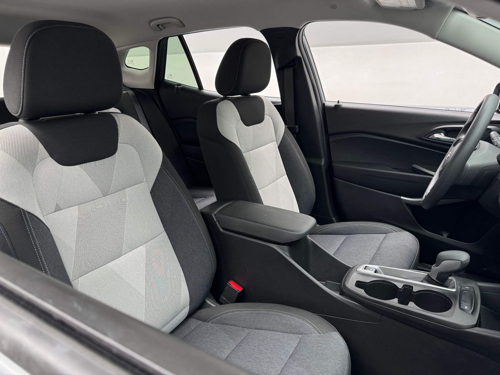 Thumbnail: 2024 Chevrolet Trax - 2