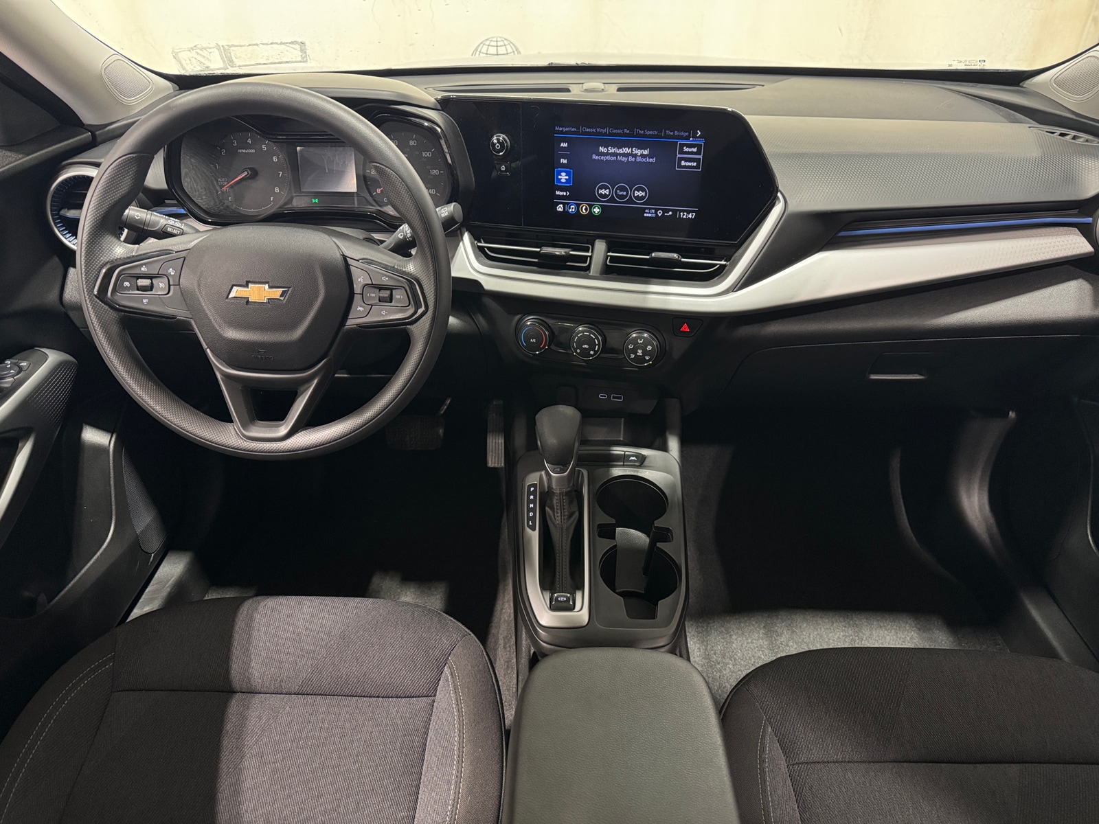 Thumbnail: 2024 Chevrolet Trax - 3