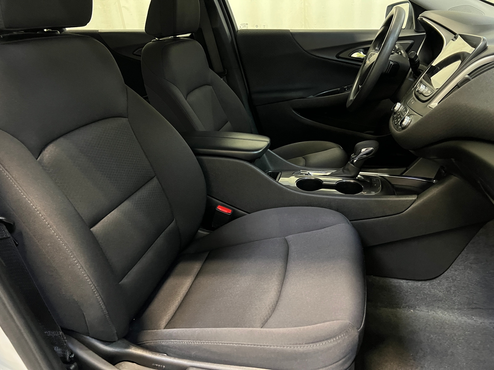 Thumbnail: 2024 Chevrolet Malibu - 2