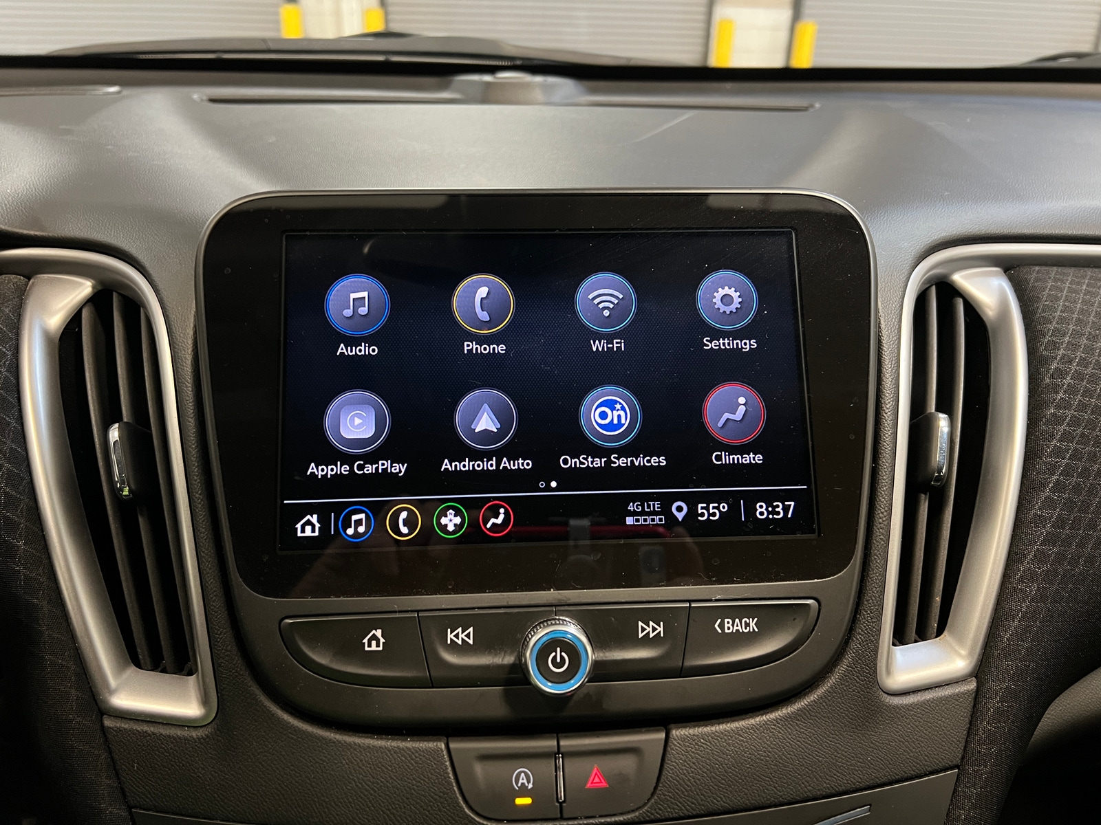 Thumbnail: 2024 Chevrolet Malibu - 4