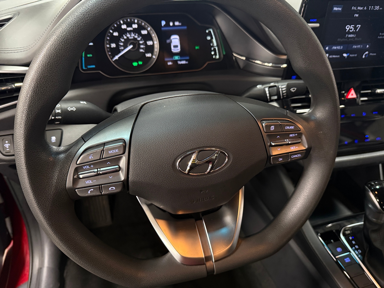 Thumbnail: 2022 Hyundai Ioniq - 5