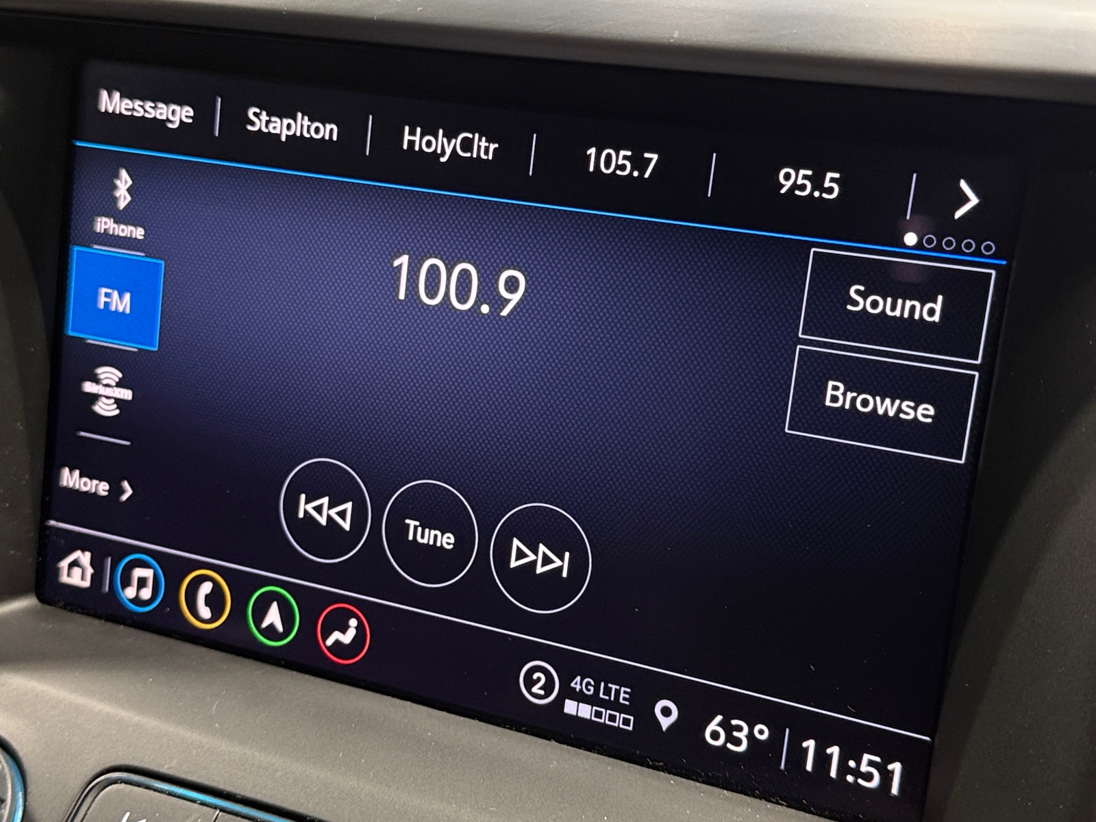 Thumbnail: 2022 GMC Acadia - 3