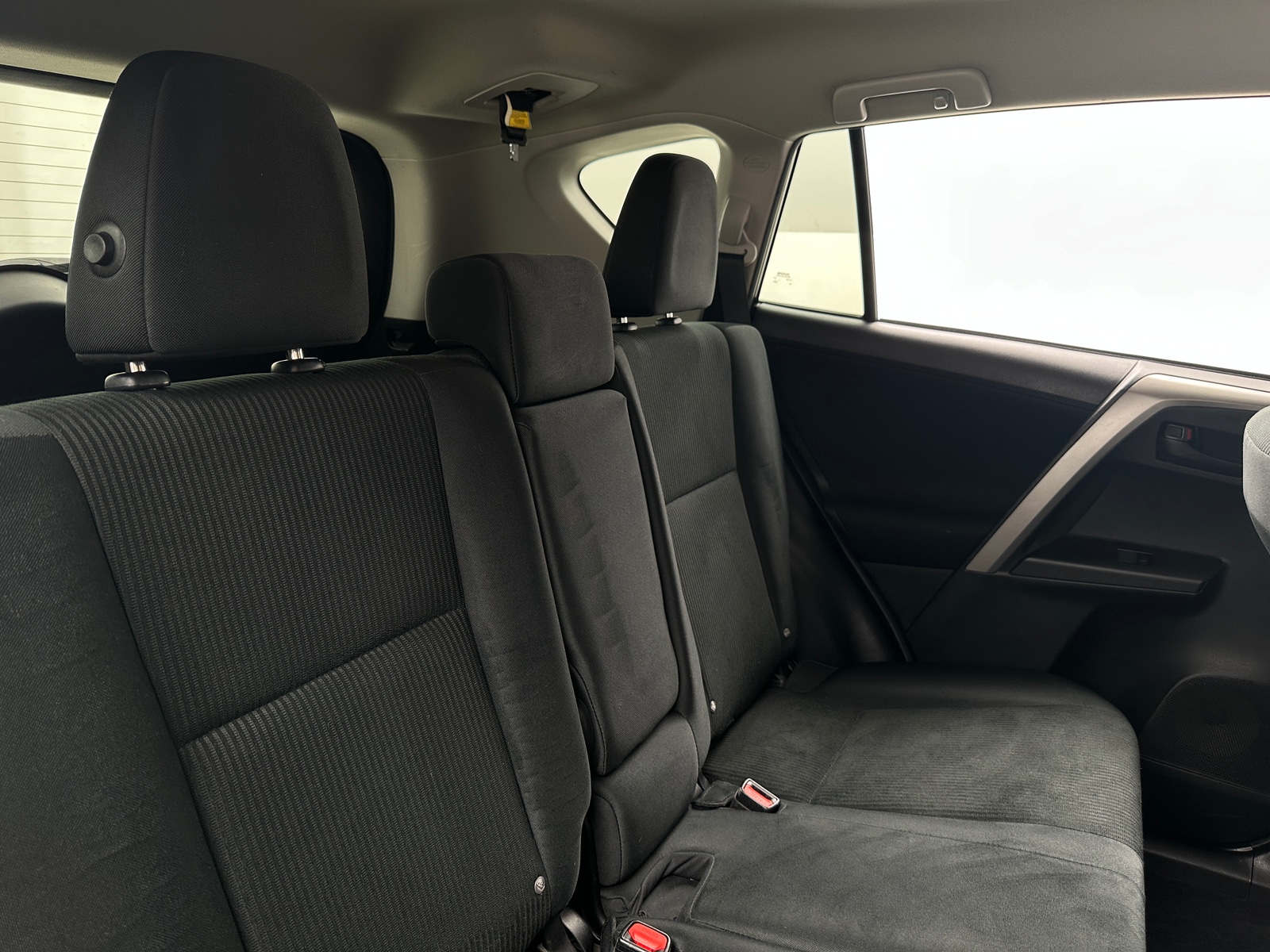 Thumbnail: 2018 Toyota RAV4 - 6