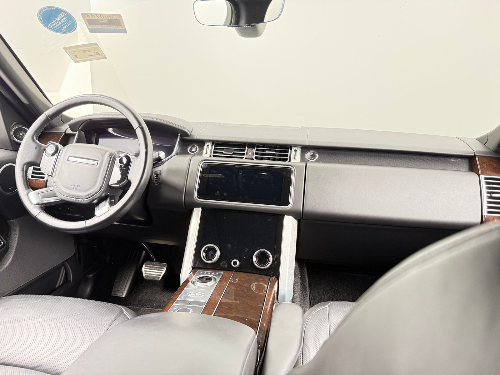 Thumbnail: 2022 Land Rover Range Rover - 2