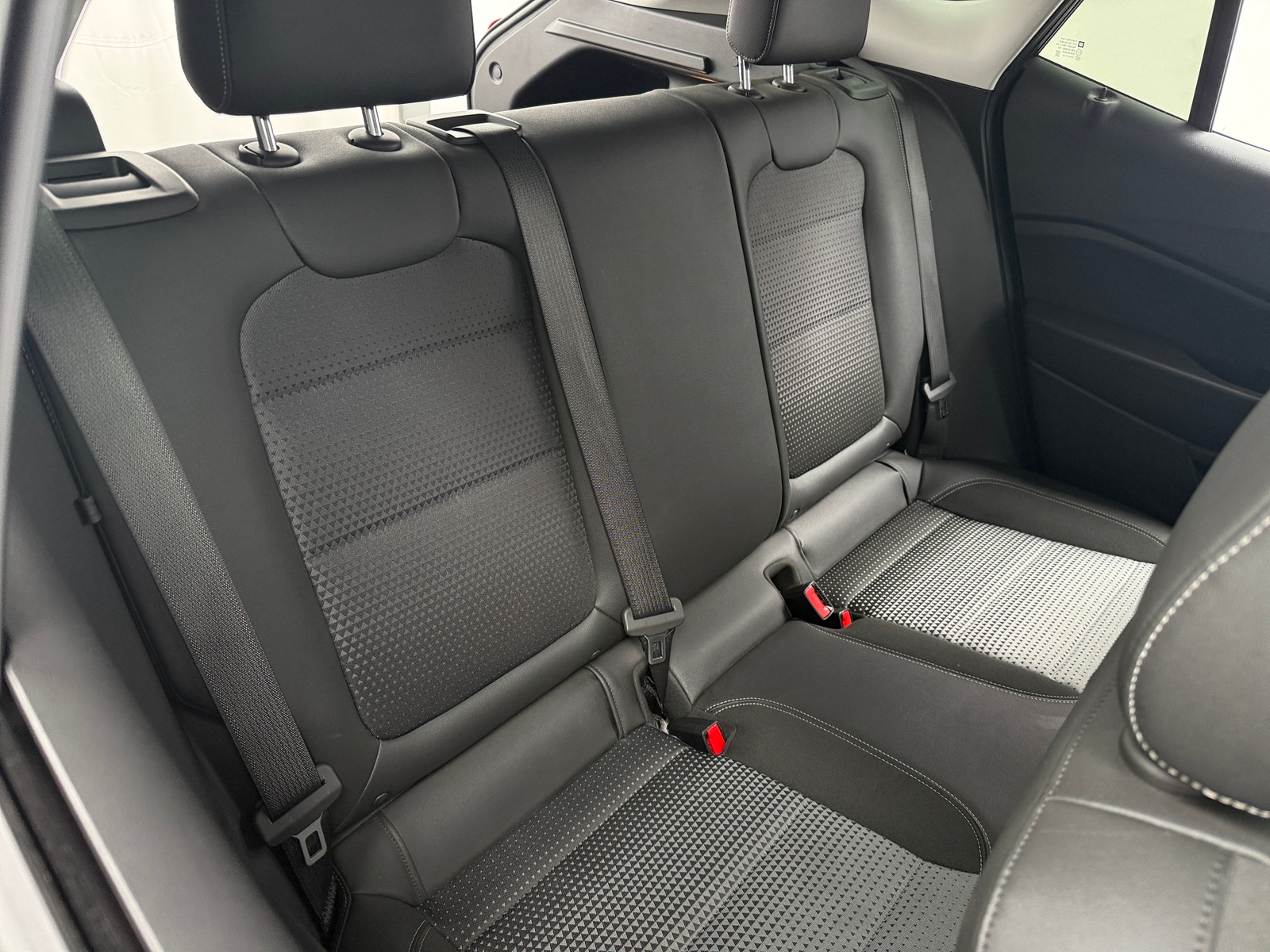 Thumbnail: 2025 Chevrolet Trax - 6