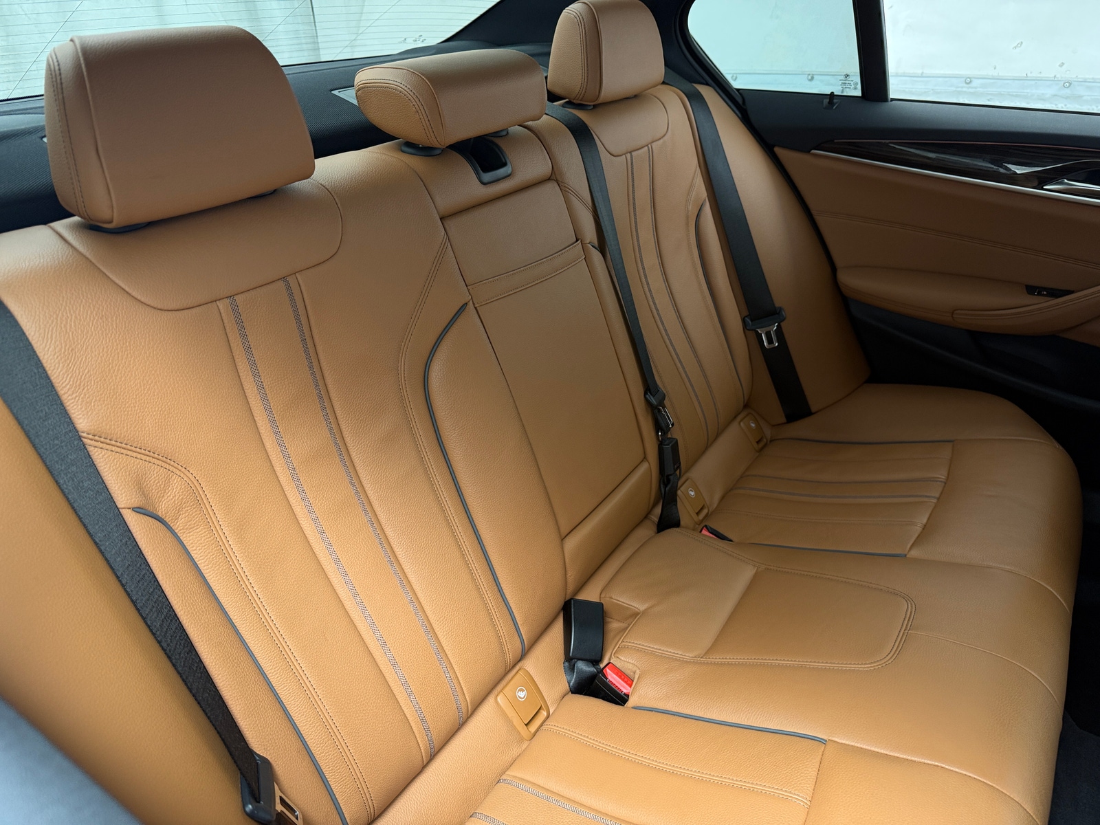 Thumbnail: 2020 BMW 5 Series - 5