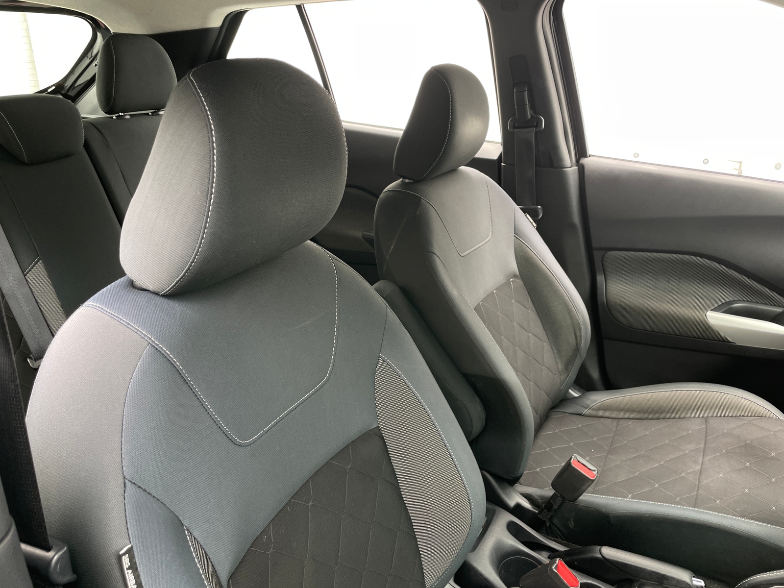 Thumbnail: 2020 Nissan Kicks - 2