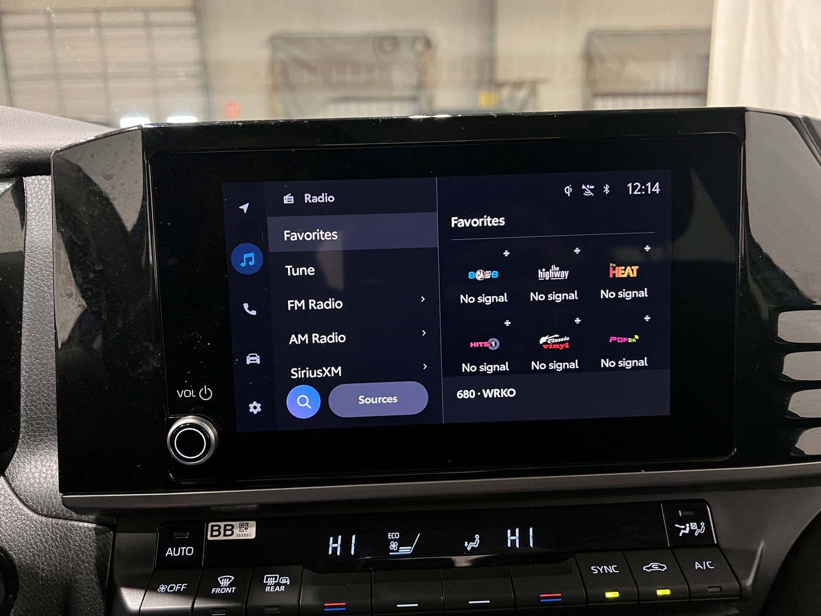 Thumbnail: 2025 Toyota Camry - 4