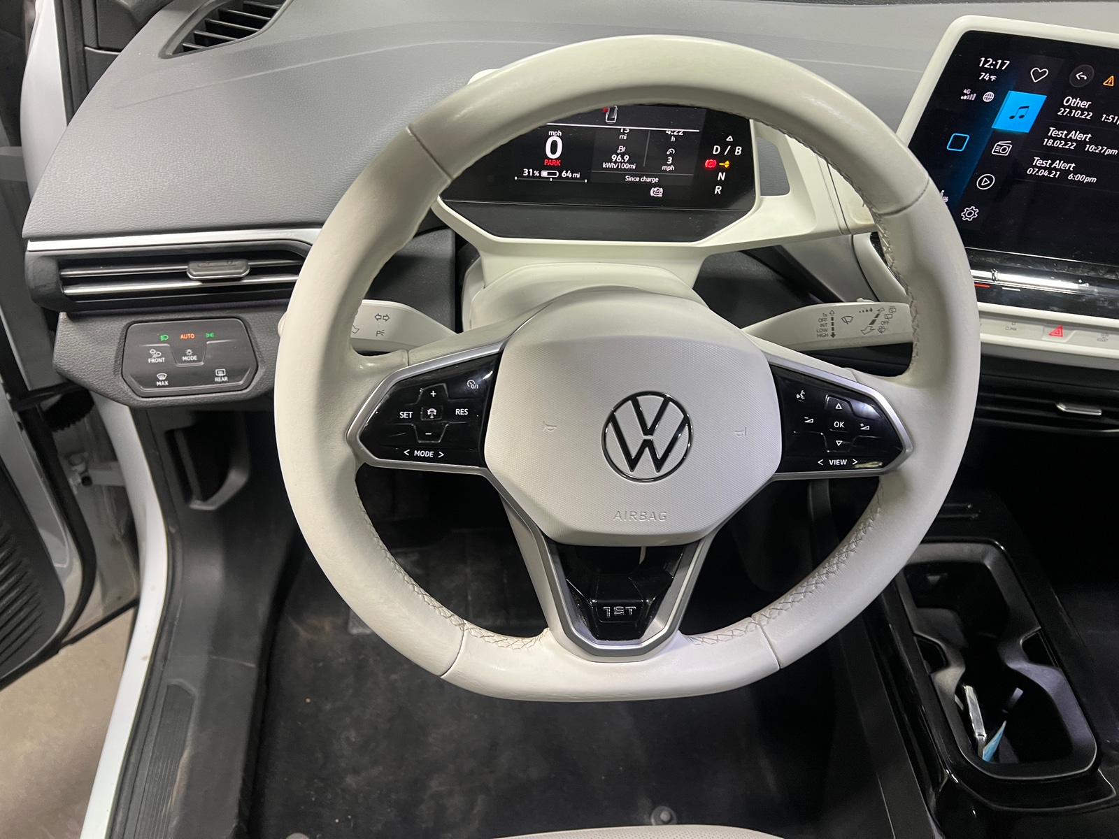 Thumbnail: 2021 Volkswagen ID.4 - 4