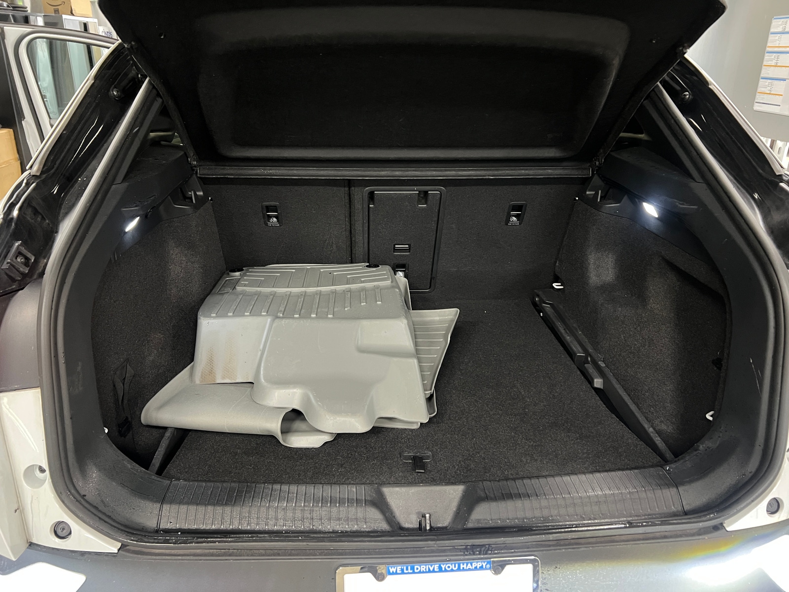 Thumbnail: 2021 Volkswagen ID.4 - 6