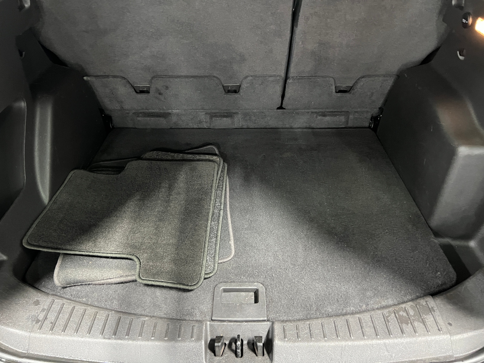 Thumbnail: 2018 Ford Escape - 7