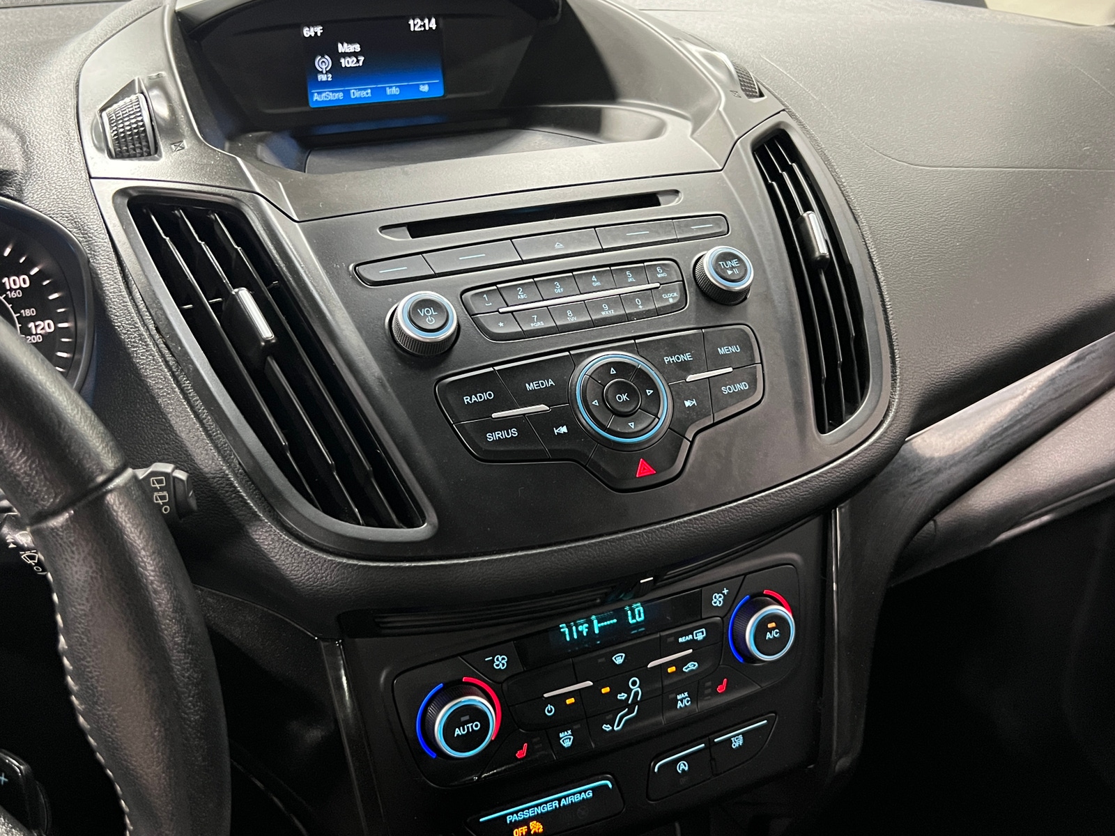 Thumbnail: 2018 Ford Escape - 4