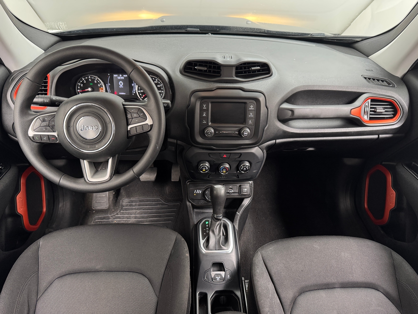 Thumbnail: 2020 Jeep Renegade - 3