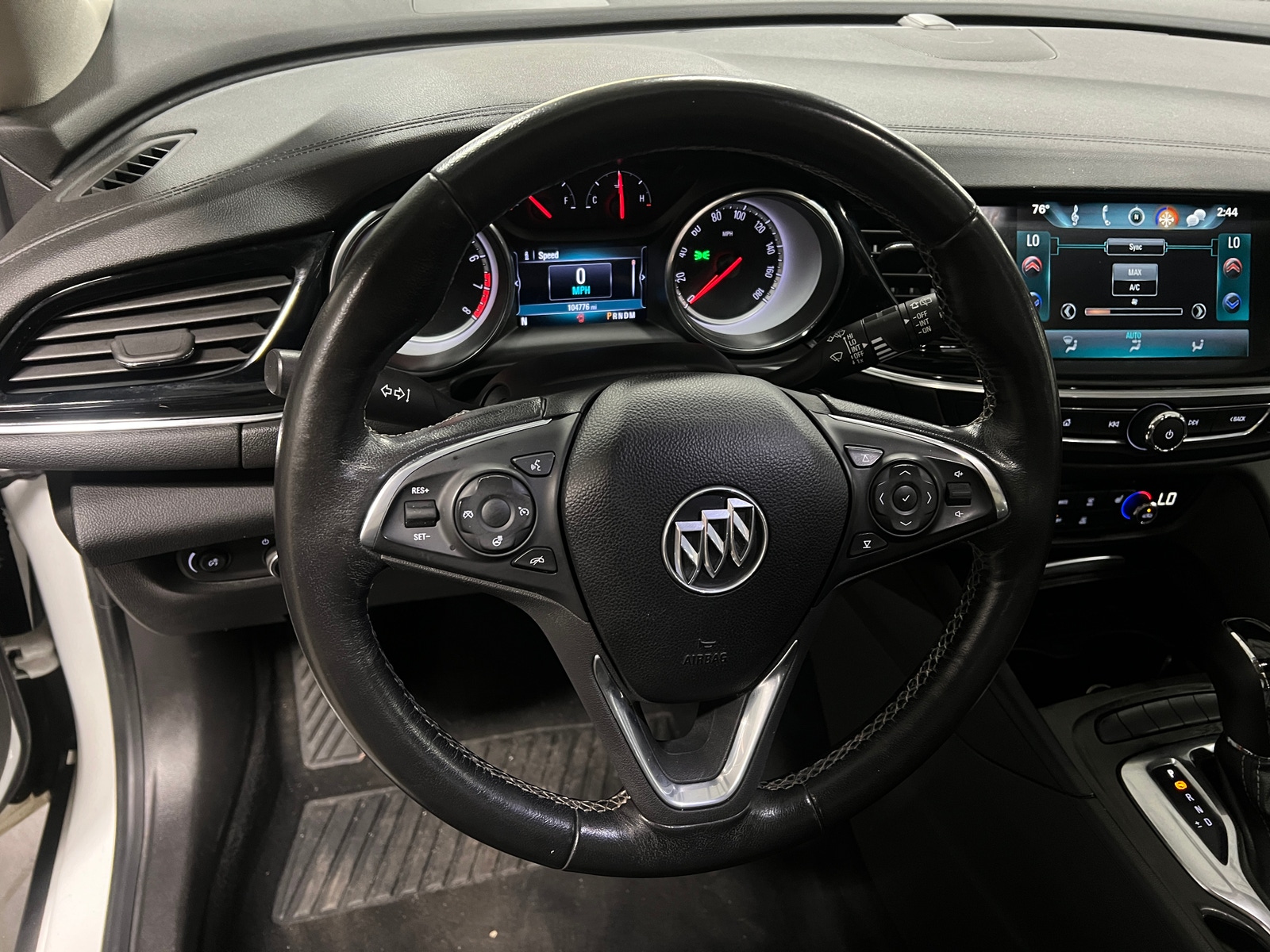 Thumbnail: 2018 Buick Regal - 4