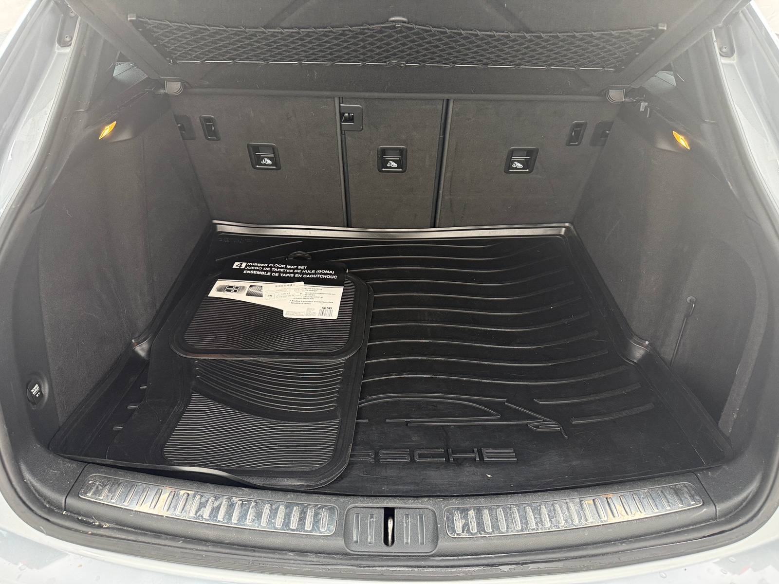 Thumbnail: 2015 Porsche Macan - 6