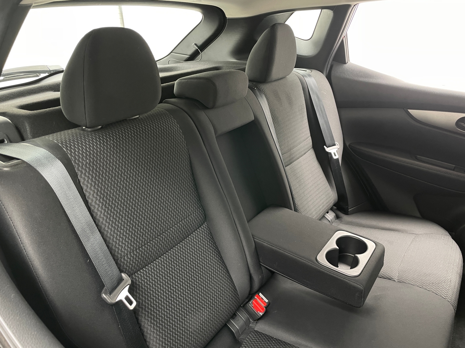 Thumbnail: 2019 Nissan Rogue Sport - 6