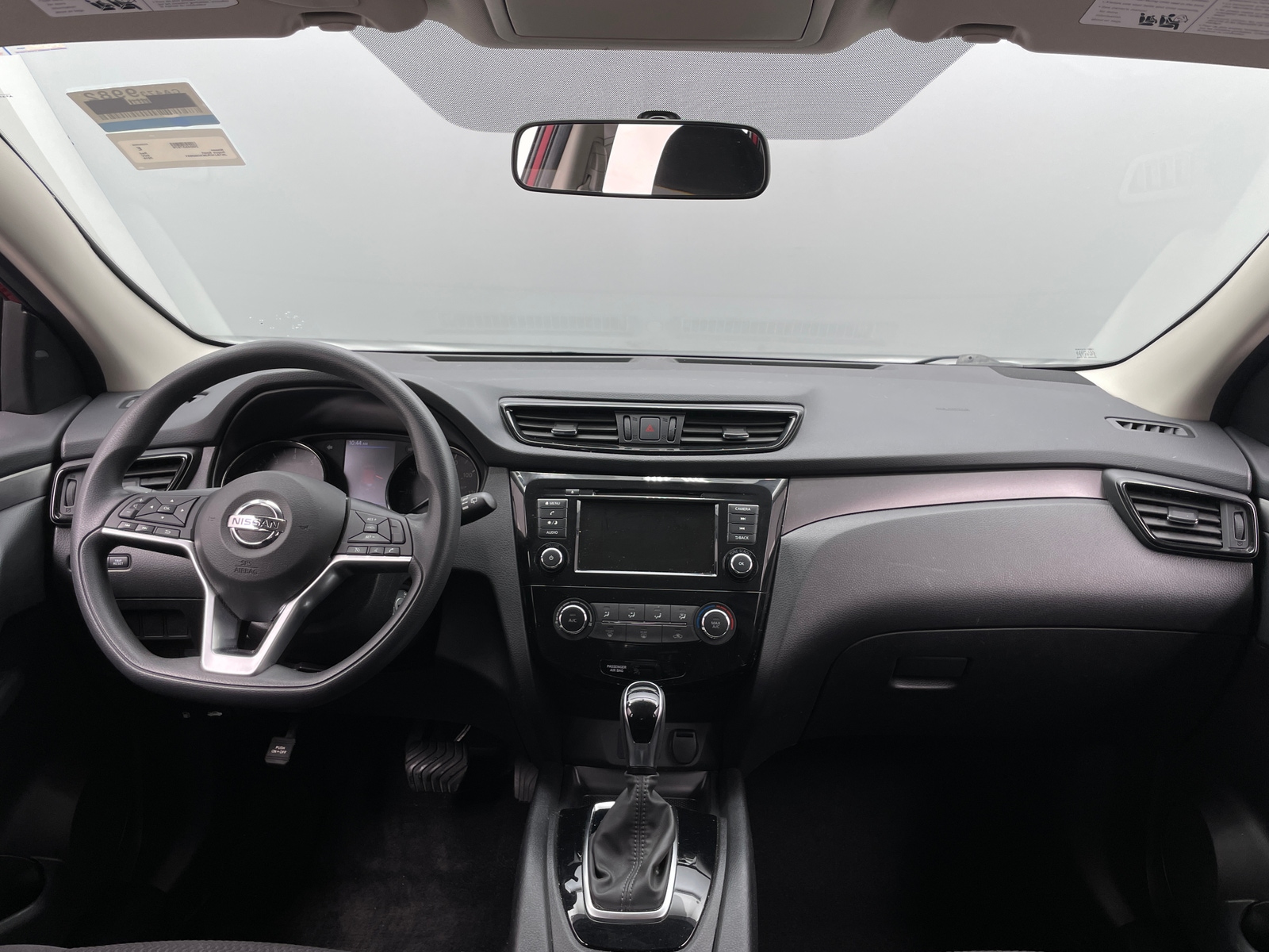 Thumbnail: 2019 Nissan Rogue Sport - 3