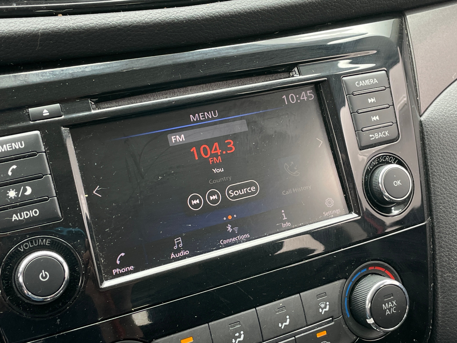 Thumbnail: 2019 Nissan Rogue Sport - 4