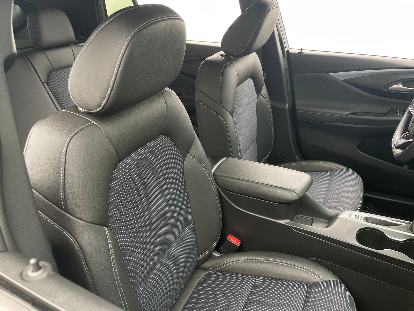 Thumbnail: 2025 Buick Envista - 2