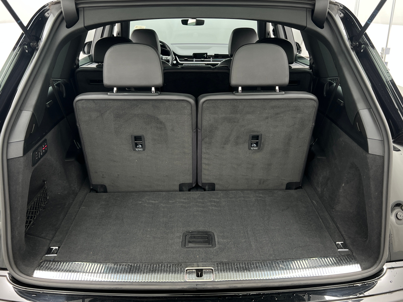 Thumbnail: 2017 Audi Q7 - 6