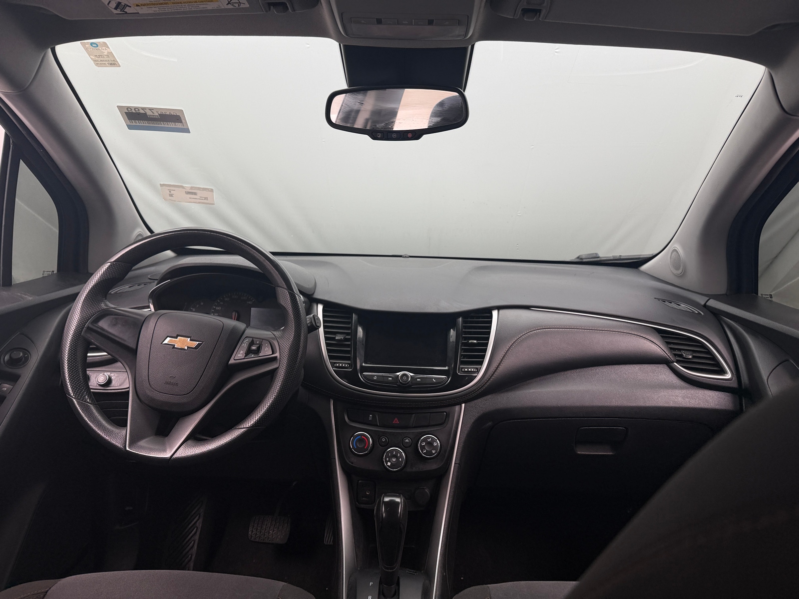 Thumbnail: 2020 Chevrolet Trax - 3