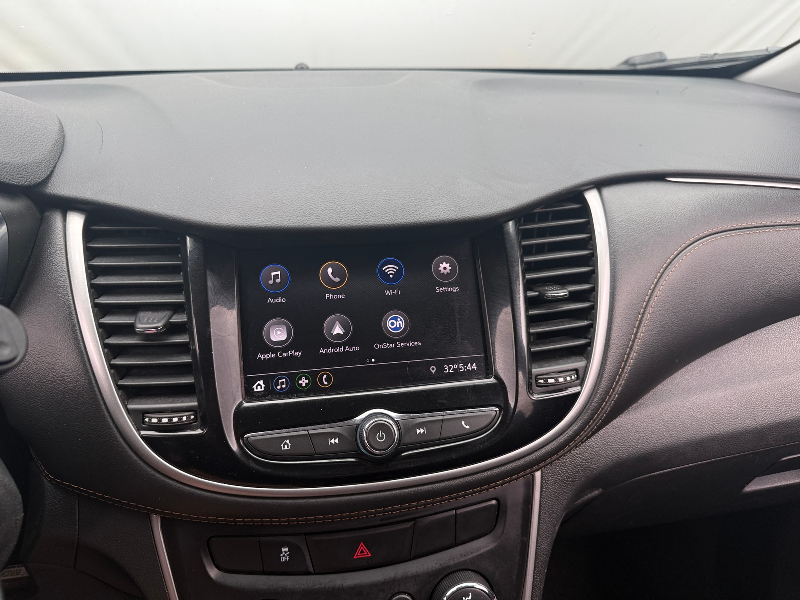 Thumbnail: 2020 Chevrolet Trax - 4