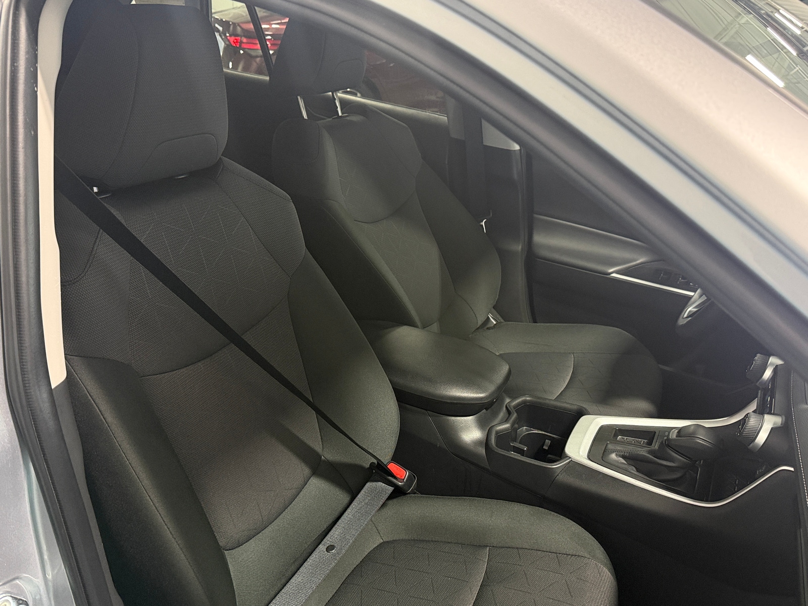 Thumbnail: 2025 Toyota RAV4 - 2