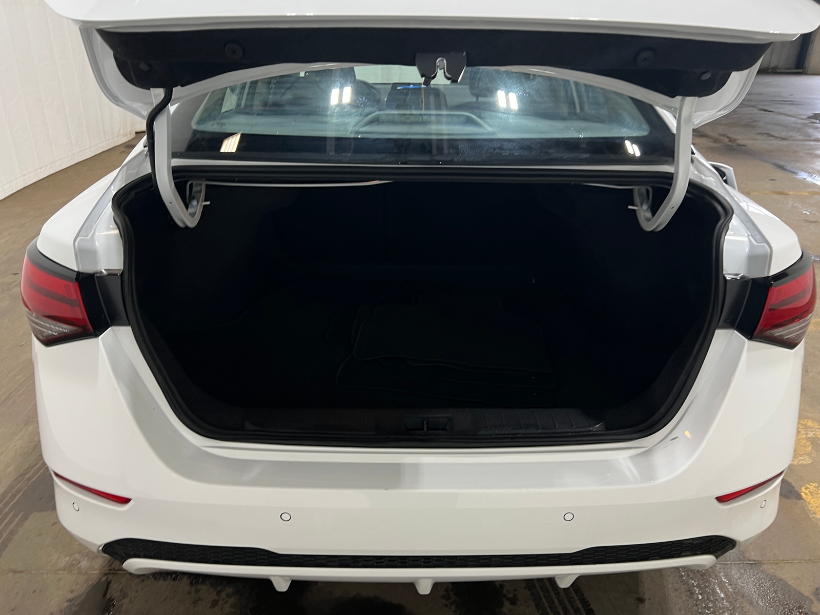 Thumbnail: 2025 Nissan Sentra - 7