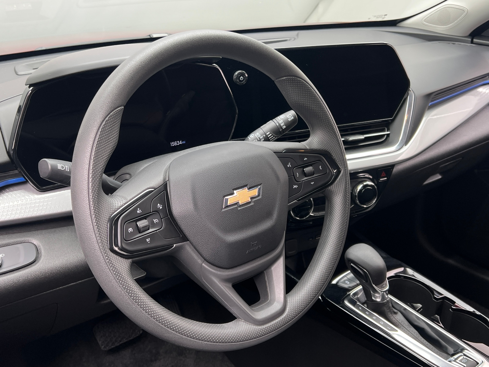 Thumbnail: 2025 Chevrolet Trax - 5