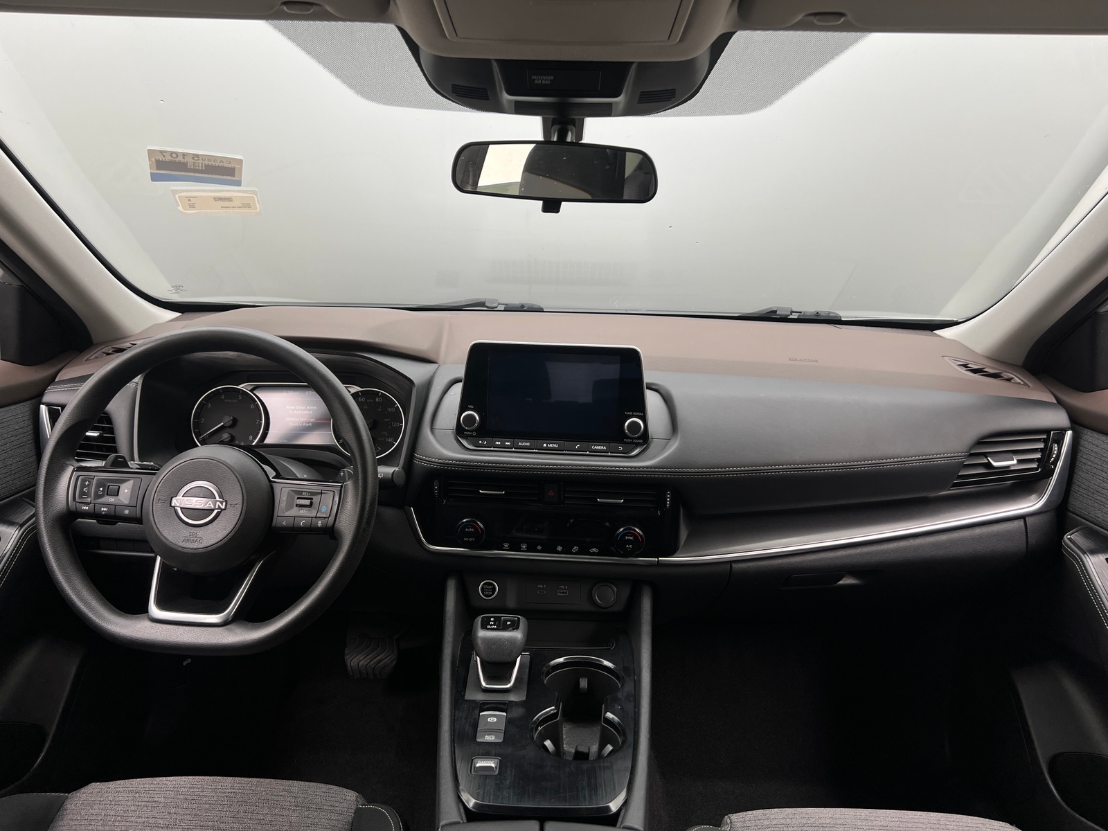 Thumbnail: 2022 Nissan Rogue - 3