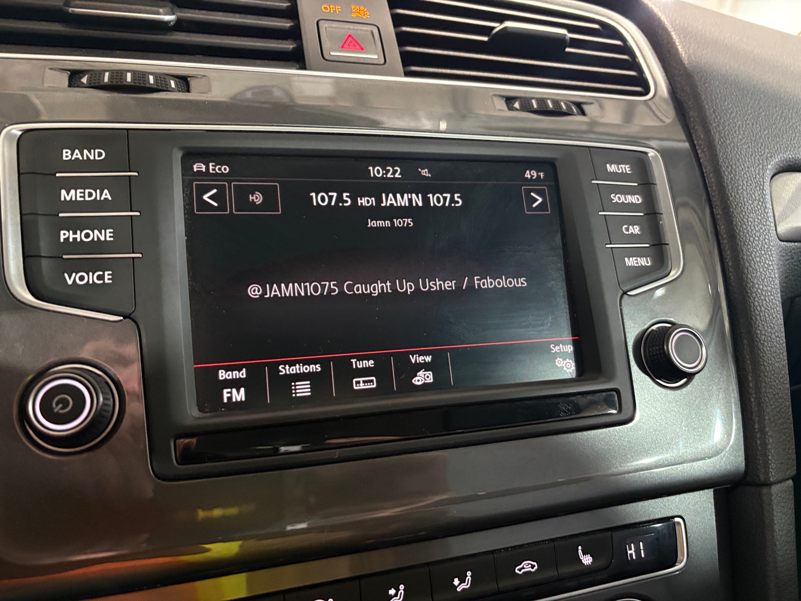 Thumbnail: 2016 Volkswagen e-Golf - 4