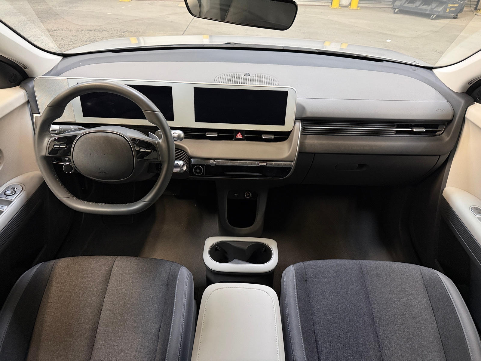 Thumbnail: 2024 Hyundai Ioniq 5 - 3