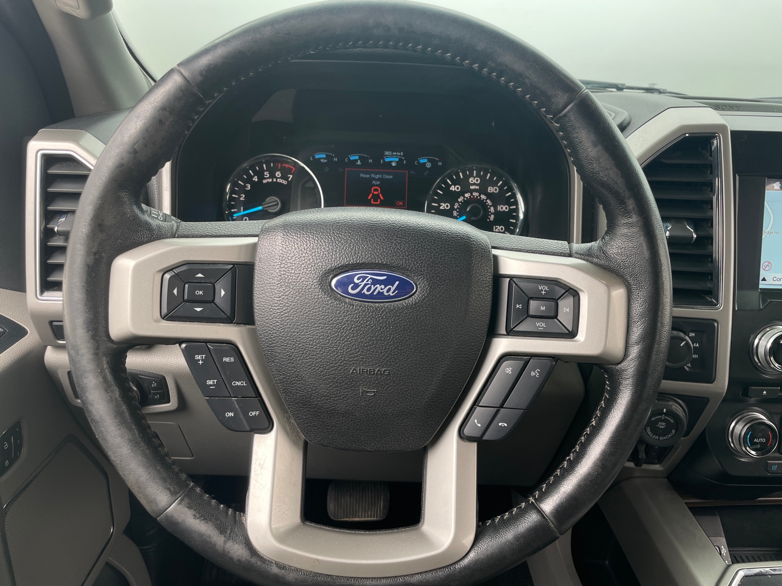 Thumbnail: 2017 Ford Econoline - 4