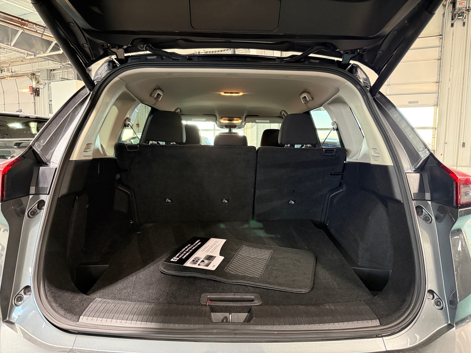 Thumbnail: 2025 Nissan Rogue - 7