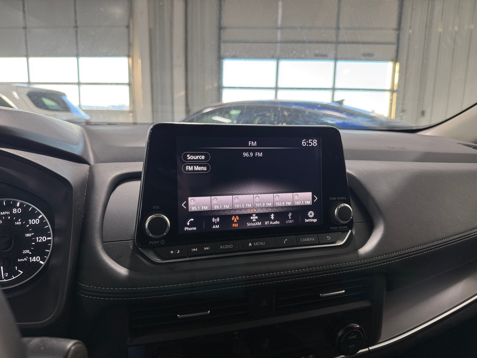 Thumbnail: 2025 Nissan Rogue - 4