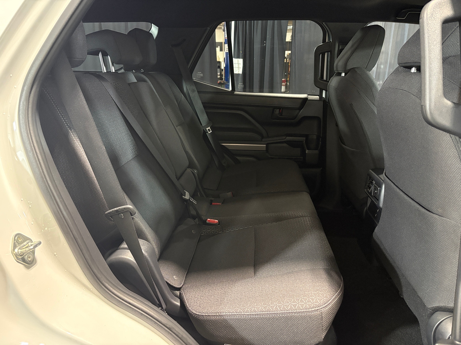 Thumbnail: 2025 Toyota 4Runner - 6