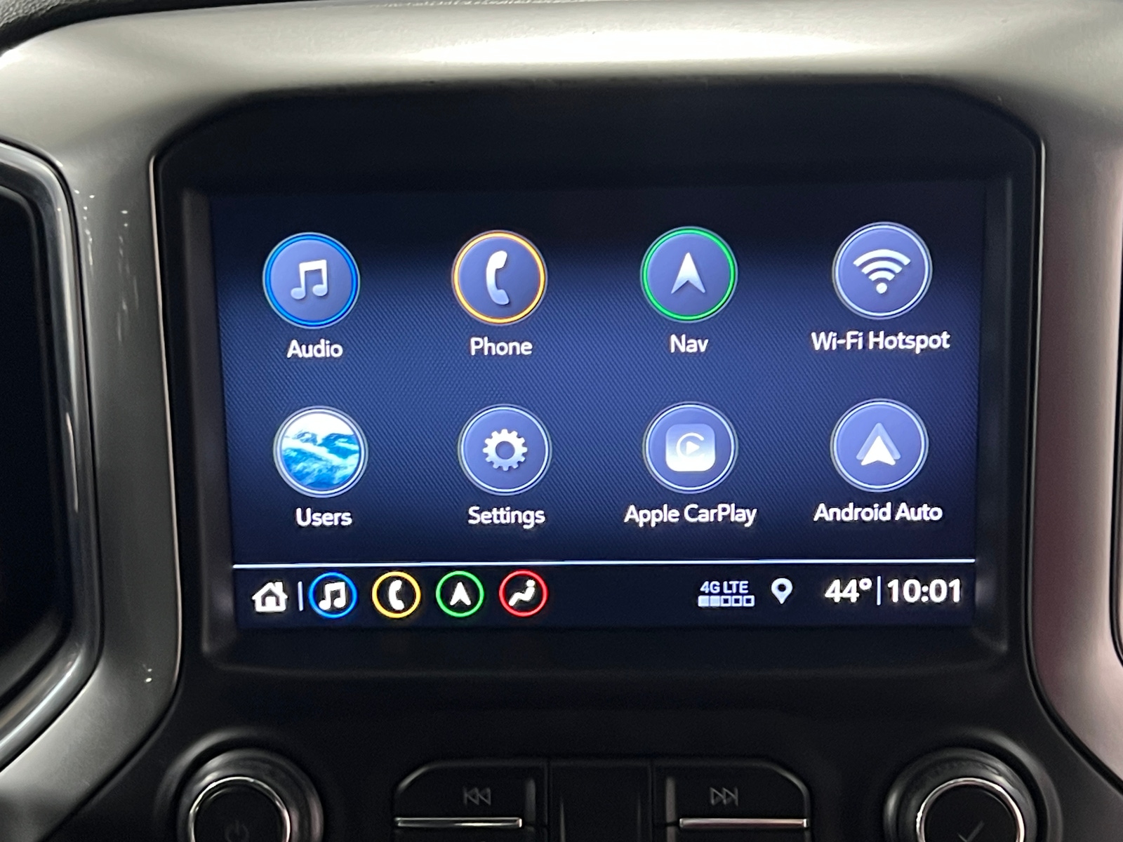 Thumbnail: 2019 Chevrolet Silverado 1500 - 3