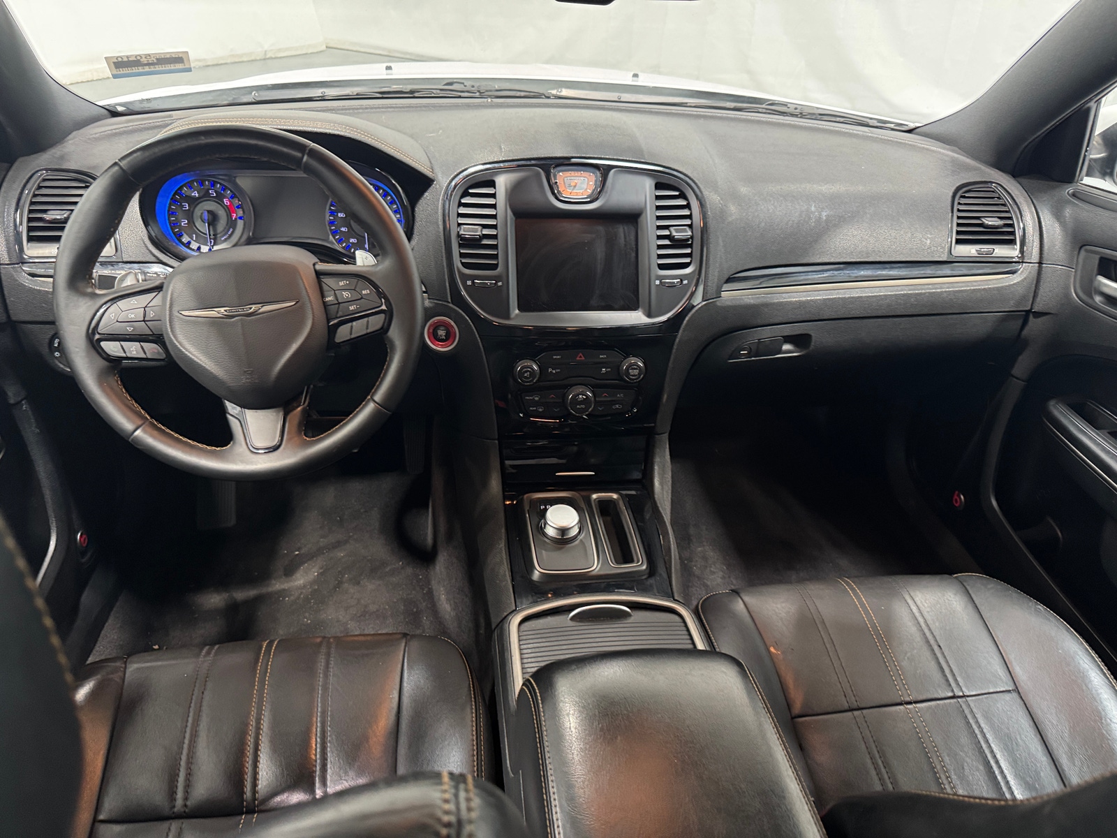 Thumbnail: 2016 Chrysler 300 - 2