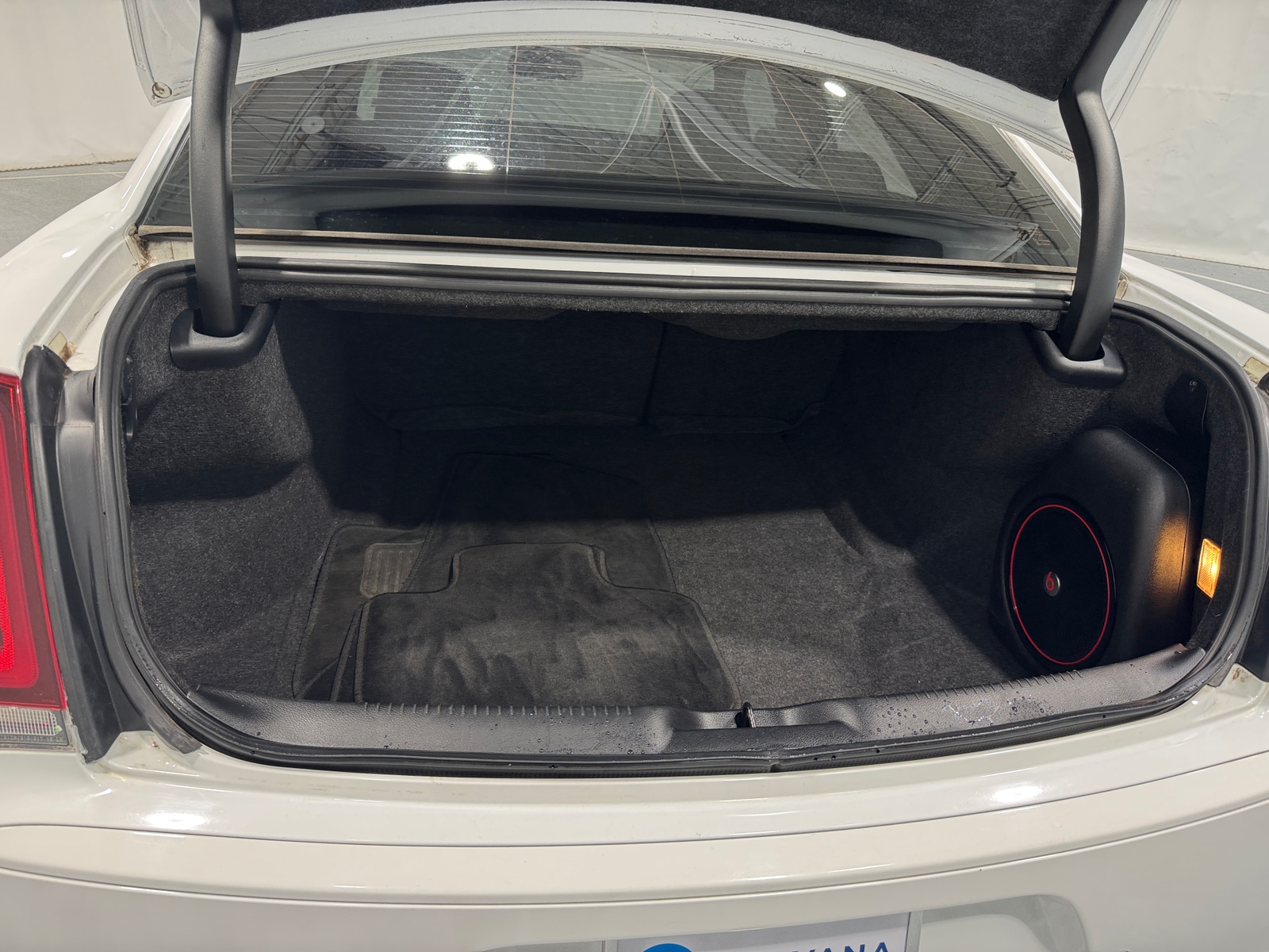 Thumbnail: 2016 Chrysler 300 - 6